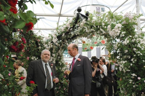 Victorian Metal Rose Arch Brighton-Chelsea-Flower-Show