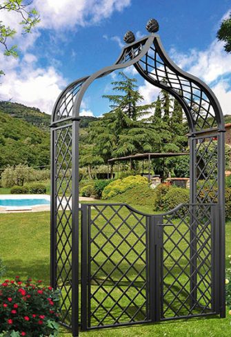 Metal Victorian Garden Arch 'Brighton' with garden gate