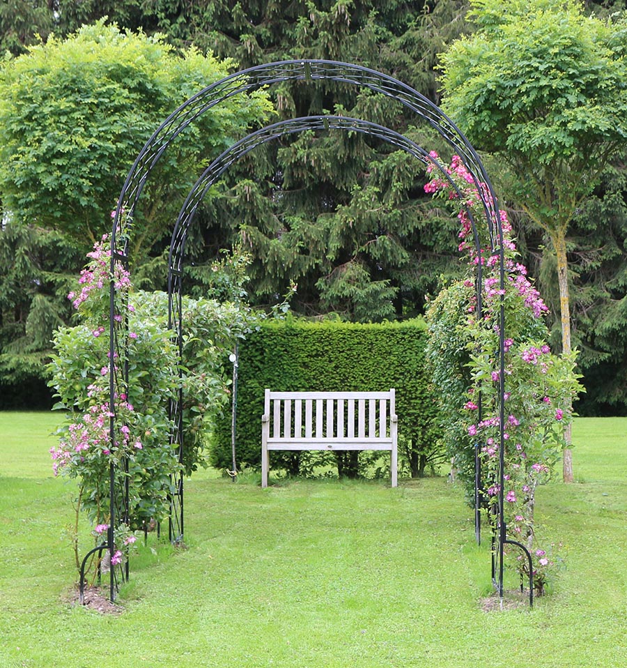 The Bagatelle Round-Top Garden Arch. Galvanised & powder coated steel.
