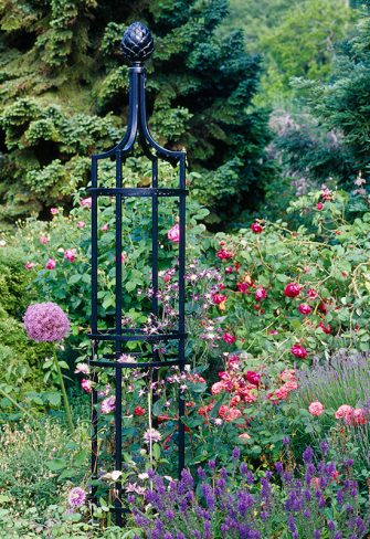 Making A Mark With Metal Garden Obelisks Galvanised Powder Coated