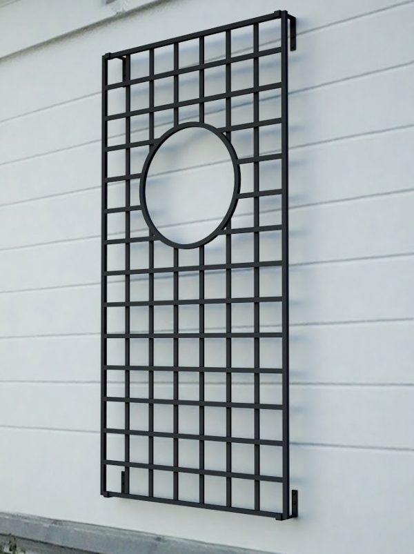 Classic Garden Elements' Lamport Hall Metal Wall Trellis in black