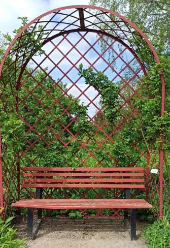 Villandry Rose Metal Arbour - Image 11